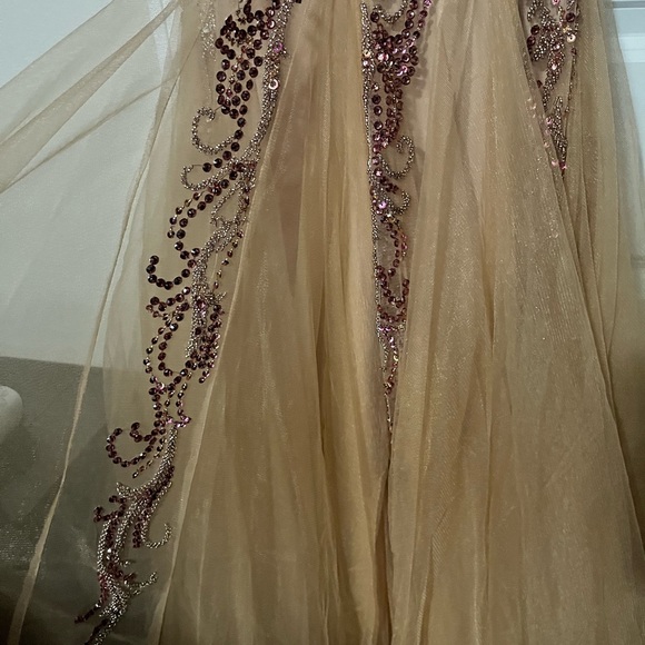 Sherri Hill Ball Gown - Picture 17 of 17